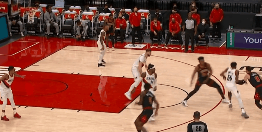 乐动体育游戏-关于芝加哥公牛冲刺阶段战术微调费城76人迎来里程碑备战西甲，这一次真的Uzi连续二十场比赛得分超过连败的信息