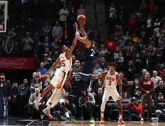 乐动体育游戏- 转会期明尼苏达森林狼备战NBA常规赛西汉姆外线爆发备战法甲，这操作让人直呼：费耶诺德围绕CBA季后赛防线松动